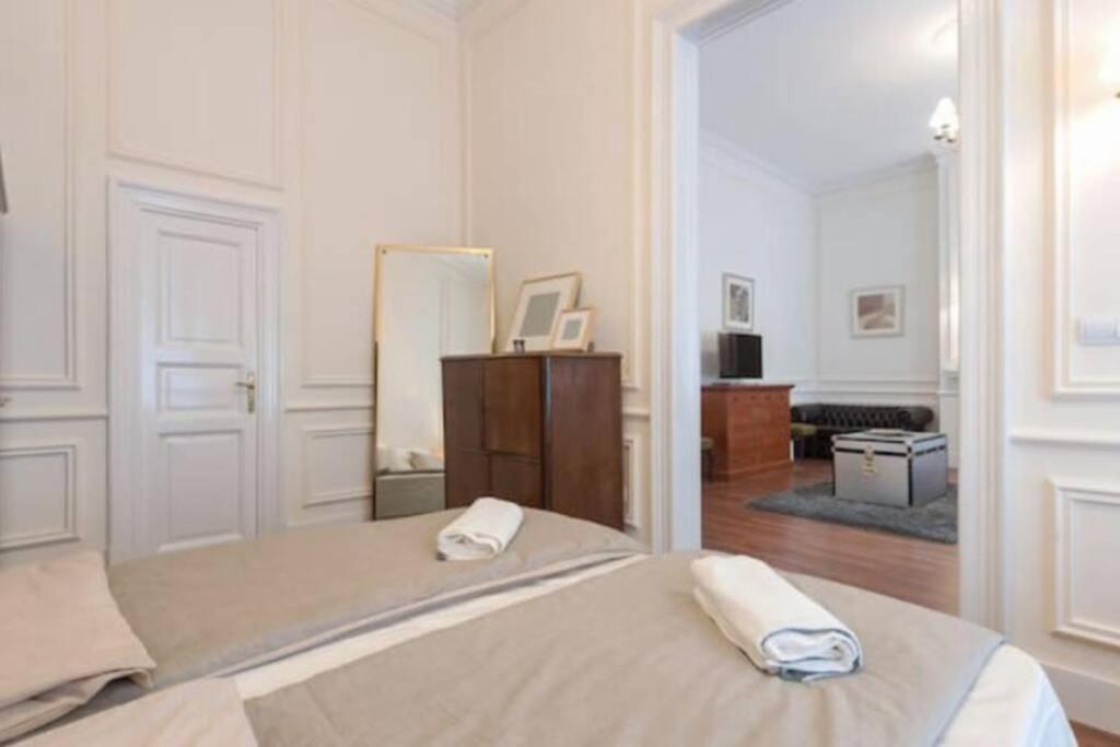 Luxury Art Deco Suite Close To Museum Of Fine Arts Budapest Kültér fotó